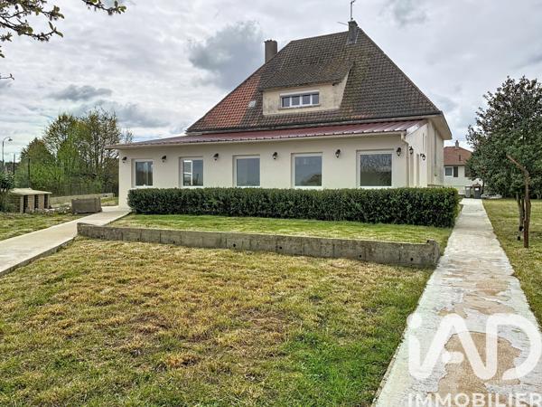 Maison à vendre 8 pièces 226 m² Saint-Valérien