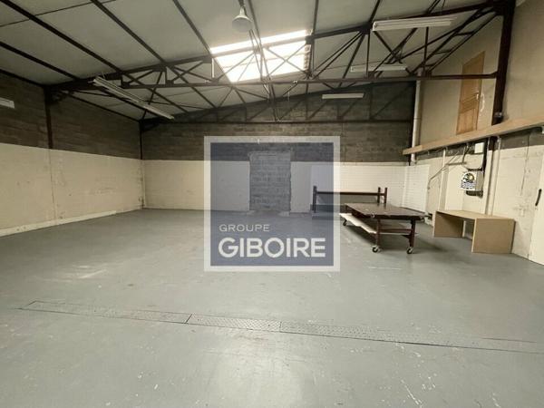 Local d'activites 400 m² à louer SAINT-HERBLAIN (réf : 44.019108)