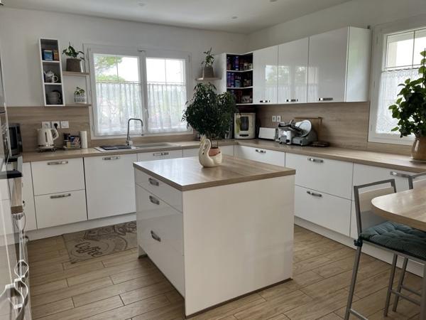 Maison à vendre |  Saint-Georges-de-Didonne |  4 pièces | 123 m²