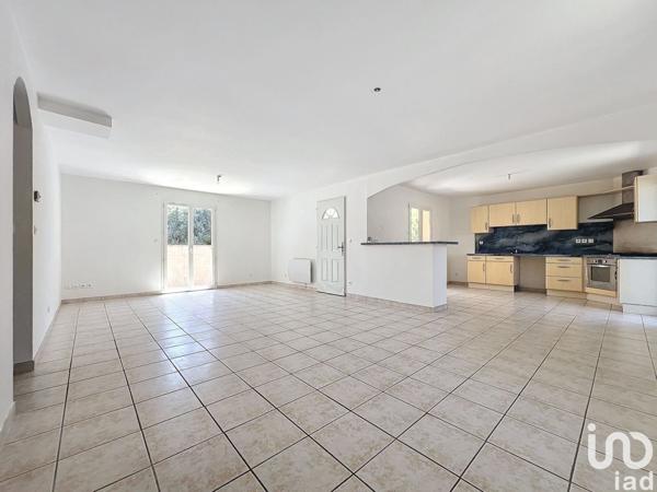 Maison 4 pièces de 97 m² à Avignon (84140)