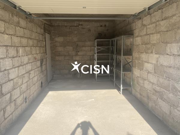 Location parking - 16m² - 44600 - Saint-Nazaire