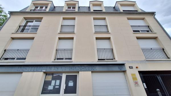 Appartement 2 pièces avec stationnement - Chennevières-sur-Marne - CHENNEVIERES SUR MARNE