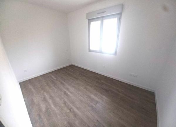 Appartement à vendre    3 pièces • 78,75 m2 Saint-Étienne-de-Saint-Geoirs