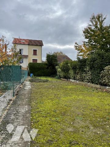 CHALONS EN CHAMPAGNE (51000) maison d'environ 67m² à rénover 