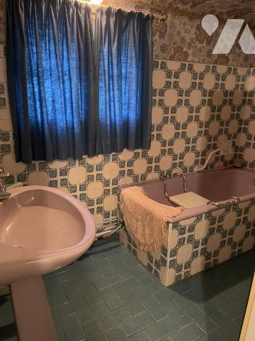 CHALONS EN CHAMPAGNE (51000) maison d'environ 67m² à rénover 