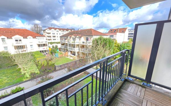 Appartement à vendre    2 pièces • 40 m2 Houilles