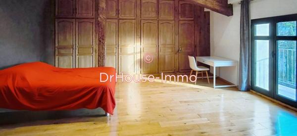 Maison à vendre 8 pièces de 560 m²