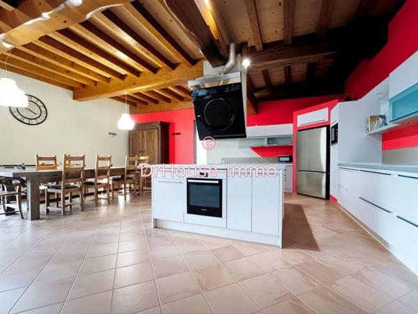 Maison à vendre 8 pièces de 560 m²