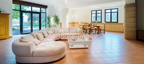 Maison à vendre 8 pièces de 560 m²