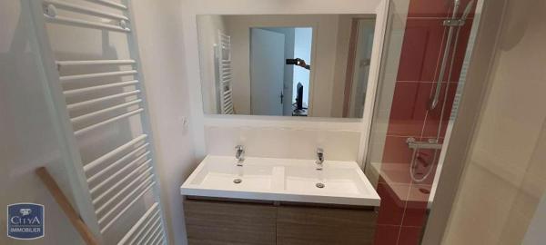 Appartement à louer 1 pièce 10.08m² Changé (53810)