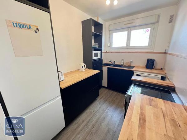 Appartement à louer 4 pièces 65.39m² Le Mans (72100)