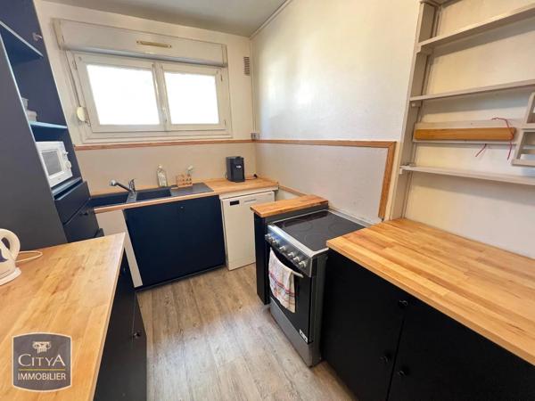 Appartement à louer 4 pièces 65.39m² Le Mans (72100)