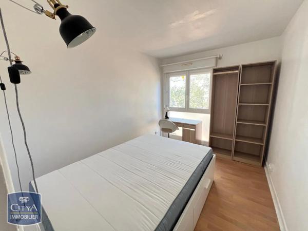 Appartement à louer 4 pièces 65.39m² Le Mans (72100)