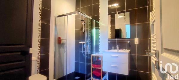 Maison à vendre 8 pièces 288 m² Isigny-le-Buat