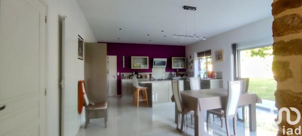 Maison à vendre 8 pièces 288 m² Isigny-le-Buat