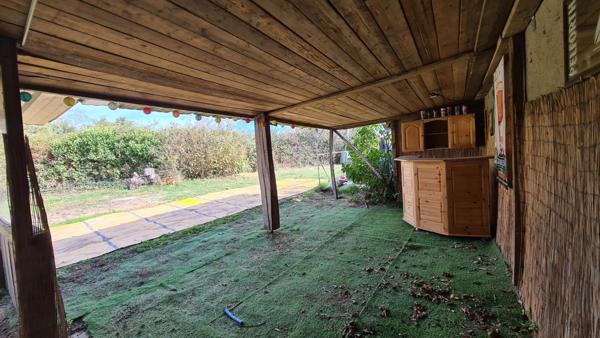 Maison à Bressuire, 79300 - 5 pièces 104m²