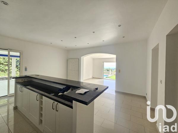 Maison à vendre 4 pièces 166 m² Tourrettes-sur-Loup