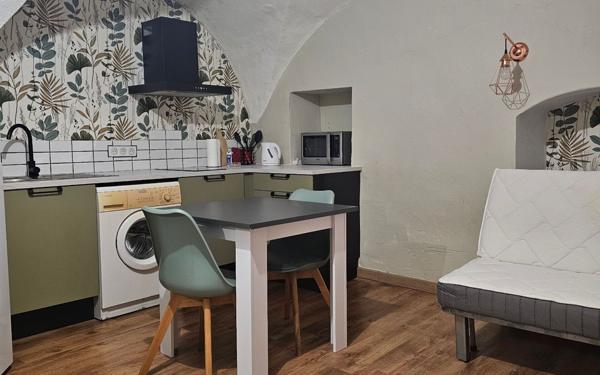 Appartement à vendre    1 pièce •  Bastia