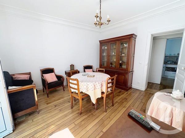 Appartement T2 à vendre  2 pièces - 44,39 m2 PARIS - 75018