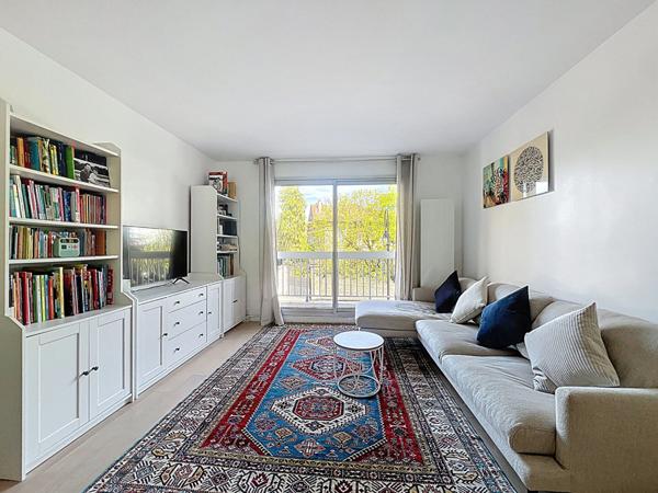 Appartement Suresnes 3 pièce(s) 68 m2