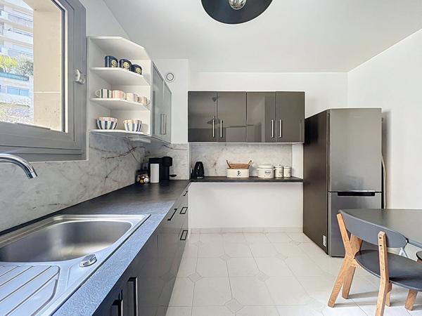 Appartement Suresnes 3 pièce(s) 68 m2