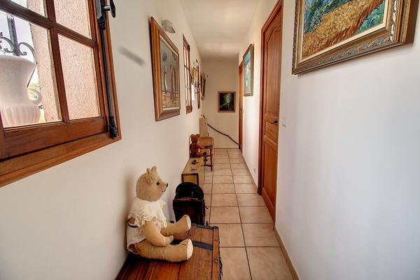 A vendre : Maison au coeur de village de Lorgues - 115m² - 3 chambres - 255m² de terrain