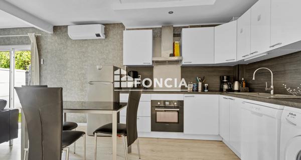 À vendre Maison 9 pièces 154.27 m² - Massy 91300
