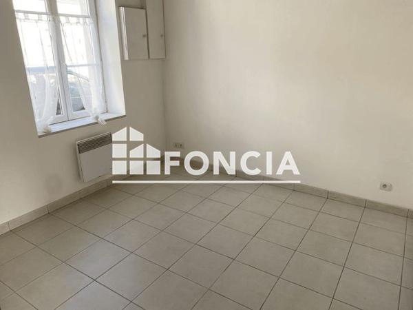 Location Maison 2 pièces 37.7 m² - 28 RUE DE BELFORT Connerre 72160