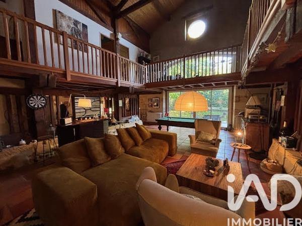 Maison à vendre 7 pièces 220 m² Sadirac