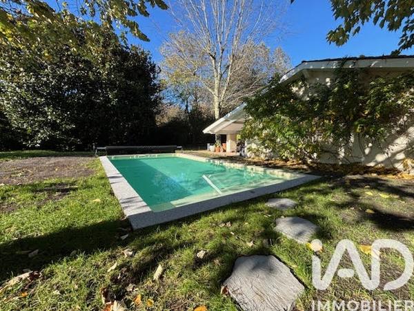 Maison à vendre 7 pièces 220 m² Sadirac