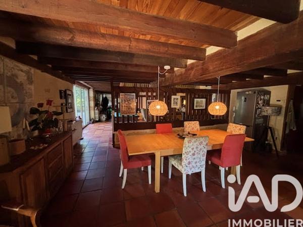 Maison à vendre 7 pièces 220 m² Sadirac