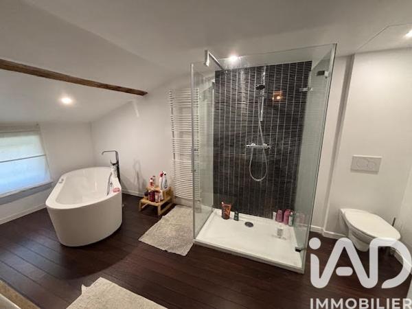 Maison à vendre 7 pièces 220 m² Sadirac
