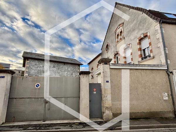 Appartement duplex lumineux – Centre-ville de Cosne-sur-Loire