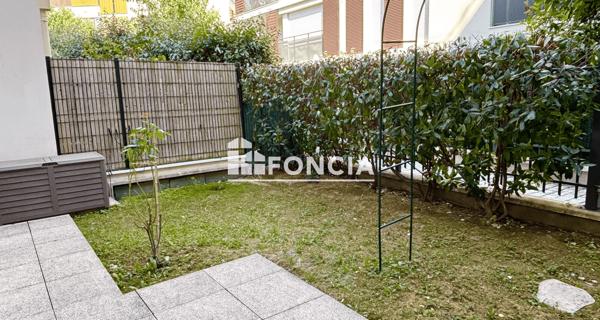 Location Appartement 2 pièces 39.77 m² - Fontenay-le-fleury 78330