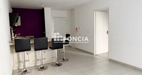 Location Appartement 2 pièces 39.77 m² - Fontenay-le-fleury 78330