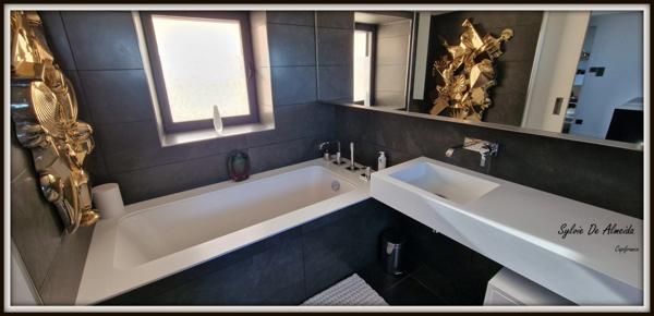 Maison Atypique,325 m²,vue, piscine, pierre, caractère à vendre 6 pièces SAINT VERAND (71)Bourgogne