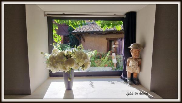 Maison Atypique,325 m²,vue, piscine, pierre, caractère à vendre 6 pièces SAINT VERAND (71)Bourgogne