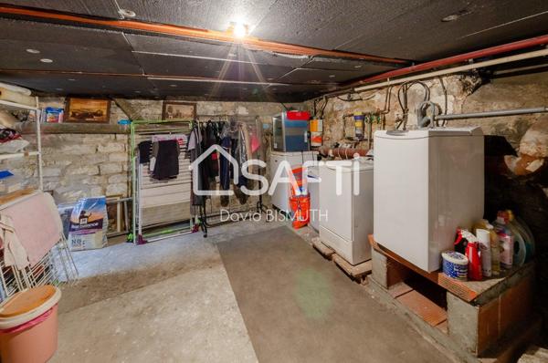 Maison 4 pièces 3 chambres de 76 m2 avec une dépendance et un sous sol de 60 m2 NOTE DPE D