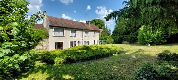 MEZIERES SUR SEINE - Maison 5 pièces, 3 chambres