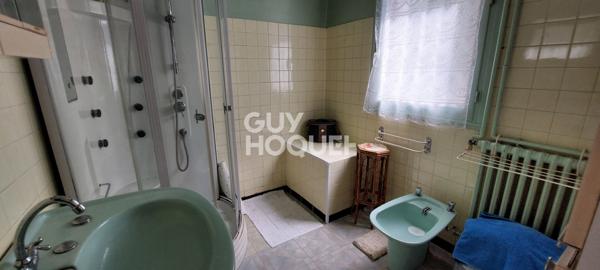 MEZIERES SUR SEINE - Maison 5 pièces, 3 chambres