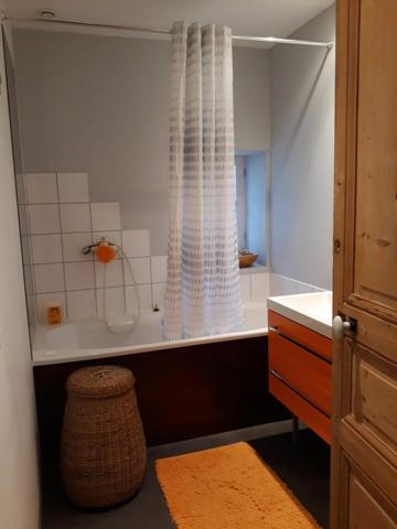 Maison de ville avec quatre chambres et jardin sans vis à vis dans le centre du Pouliguen