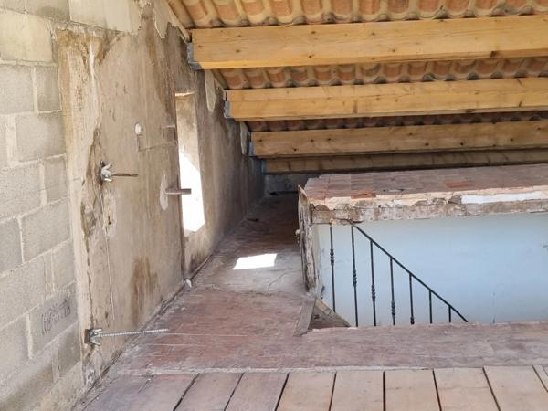 Studio avec grande terrasse à Saint Savournin