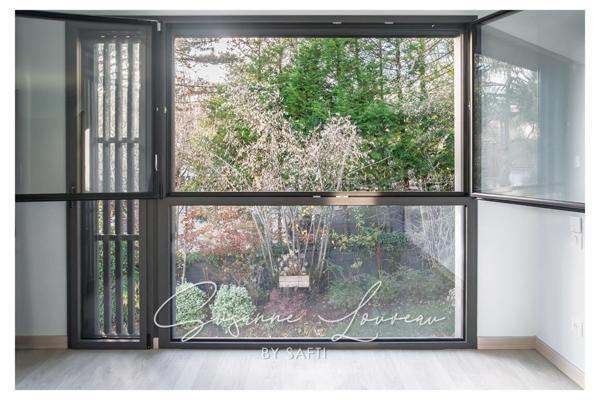 Maison contemporaine de 2017 - une ligne sobre qui capte le regard