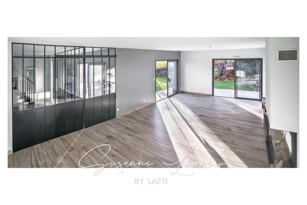 Maison contemporaine de 2017 - une ligne sobre qui capte le regard