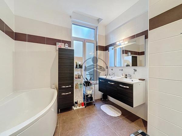 Vente Appartement 6 pièces 120 m2 à Saint-Quentin