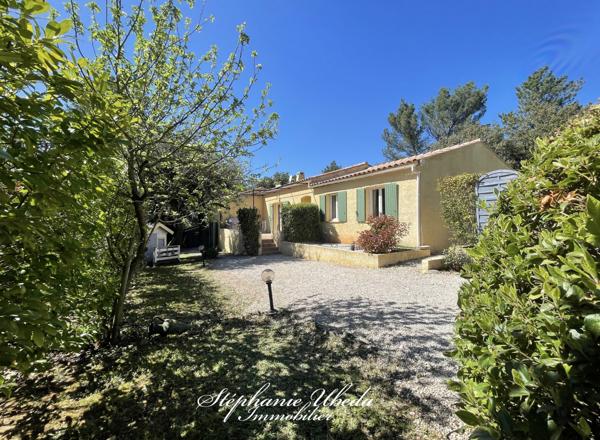 Rians (83560) Jolie maison de plain pied avec piscine nichée dans un écrin de verdure