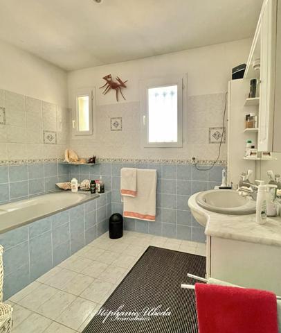 Rians (83560) Jolie maison de plain pied avec piscine nichée dans un écrin de verdure