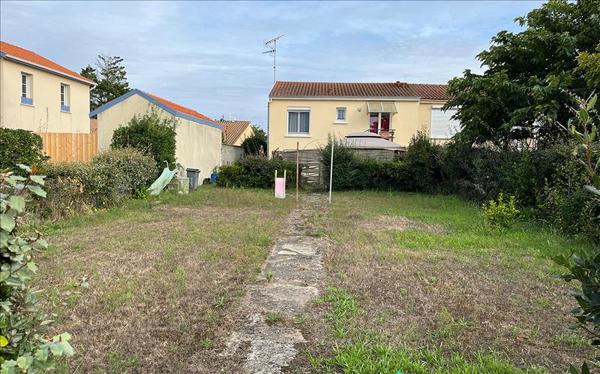 Terrain à vendre |  Châtelaillon-Plage |  245 m²