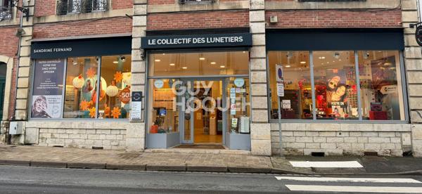 LOCAL COMMERCIAL - MALESHERBES