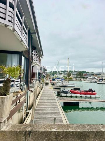 T5 AU COEUR DE LA MARINA